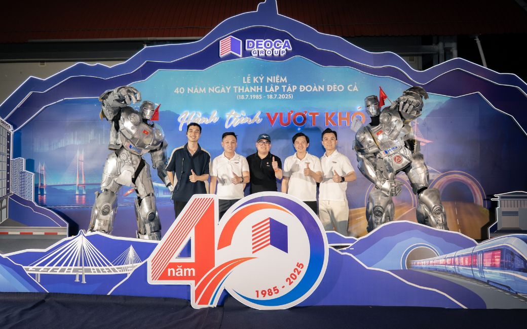 Lãnh đạo của Happy Media tại Gala 40 năm hành trình Đèo Cả