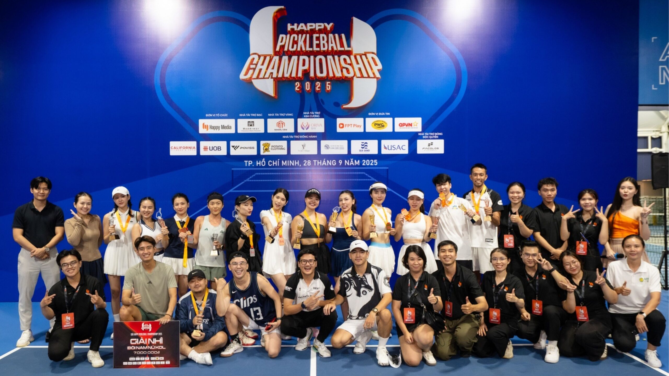 Minh Luân, Hải Yến Idol, Á hậu Cẩm Ly dự giải pickleball gây quỹ thiện nguyện, mang Trung Thu đến các bệnh nhi